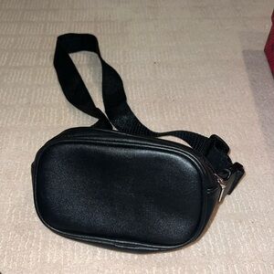 Black Fanny Pack